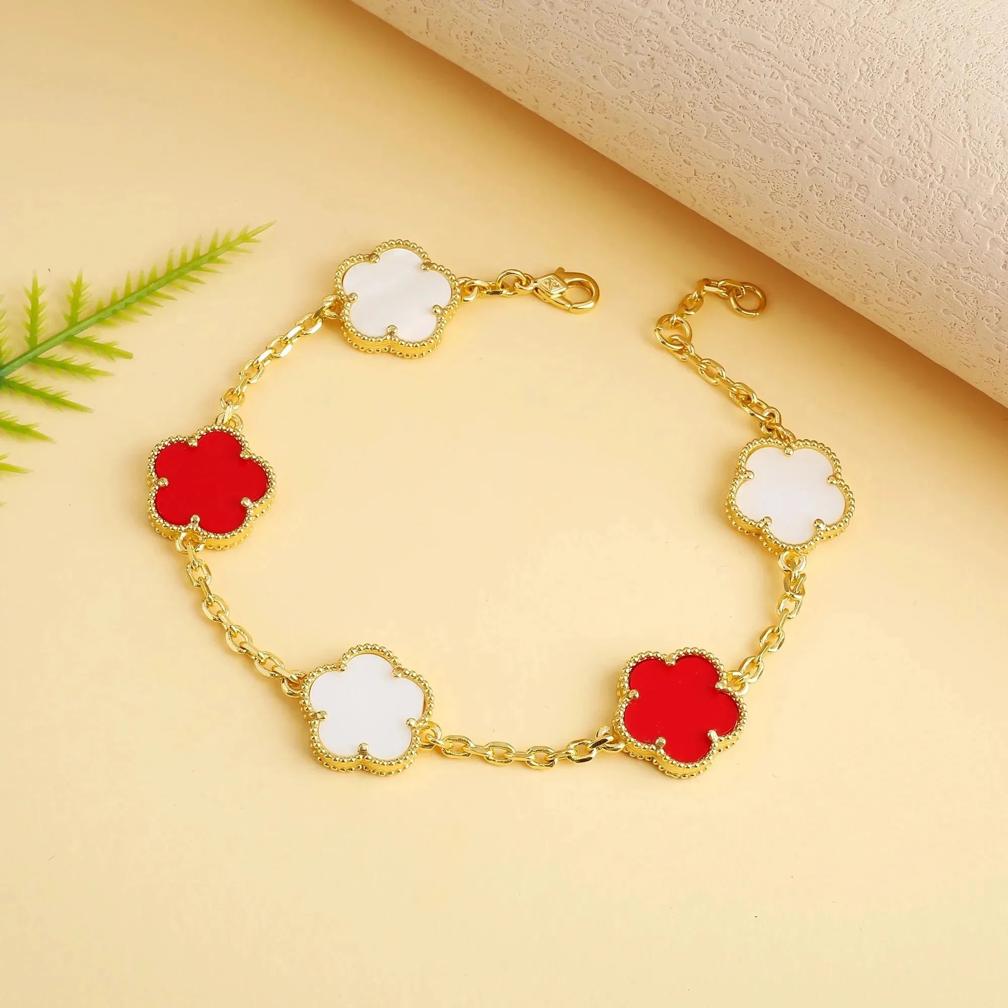 Cloveré Bracelet