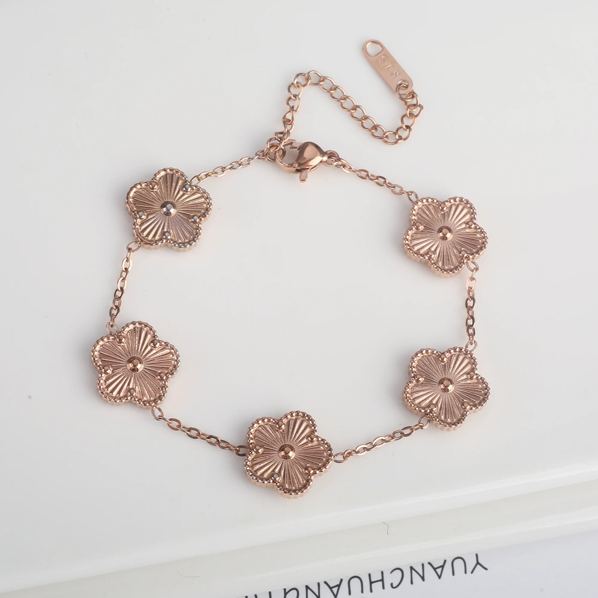 Liora Clover Bracelet - Maison Vanessa