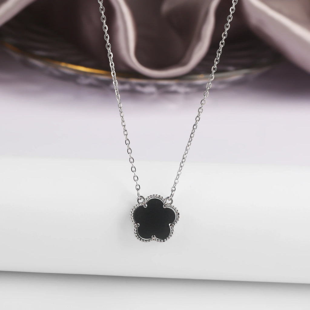 Eterna Flower Necklace