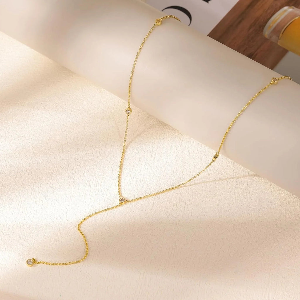 Aurielle Drop Necklace - Maison Vanessa