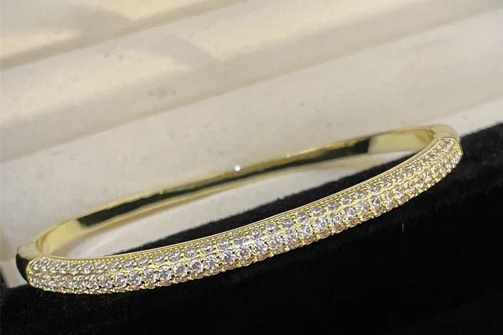 Celeste Elegant Bracelet - Maison Vanessa